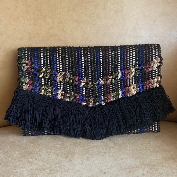 💕Host Pick💕 Stella & Dot "Taj" Black/Multi/Metallic Fringed Envelope Clu… - Picture 1 of 7